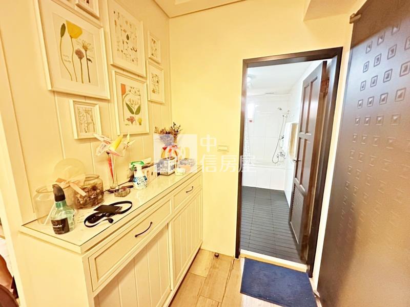 A22法國之星兩房車房屋室內格局與周邊環境