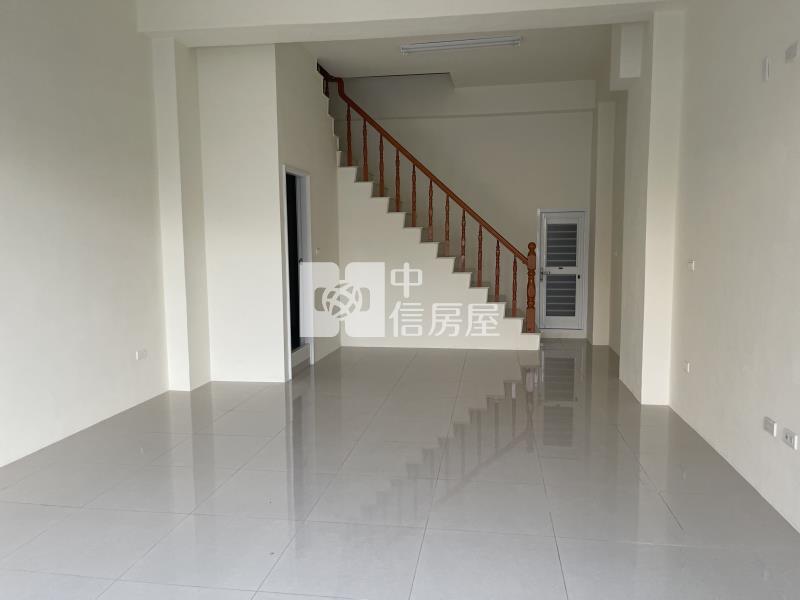 瑞豐國中~瑞隆商圈翻新美透天房屋室內格局與周邊環境