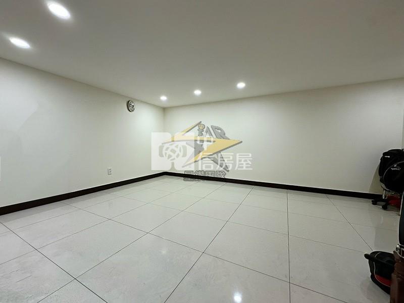 【星鑽】稀有桃園高鐵站前美透天房屋室內格局與周邊環境