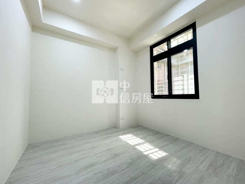 翡翠宮廷一樓2房房屋室內格局與周邊環境