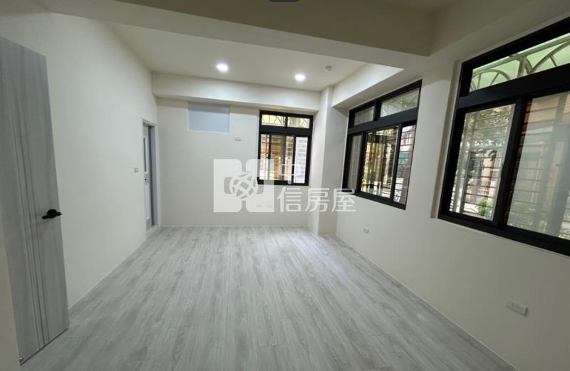 翡翠宮廷一樓2房房屋室內格局與周邊環境