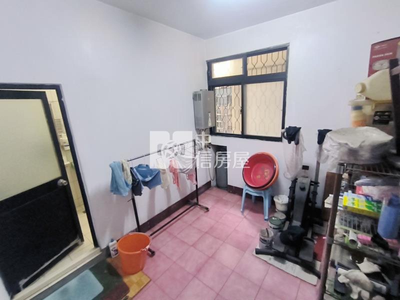 黎明商圈㊣向上路黃金透店房屋室內格局與周邊環境