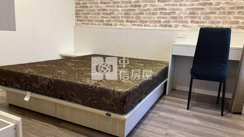 (專委)海華星鑽超美裝潢二房+車房屋室內格局與周邊環境