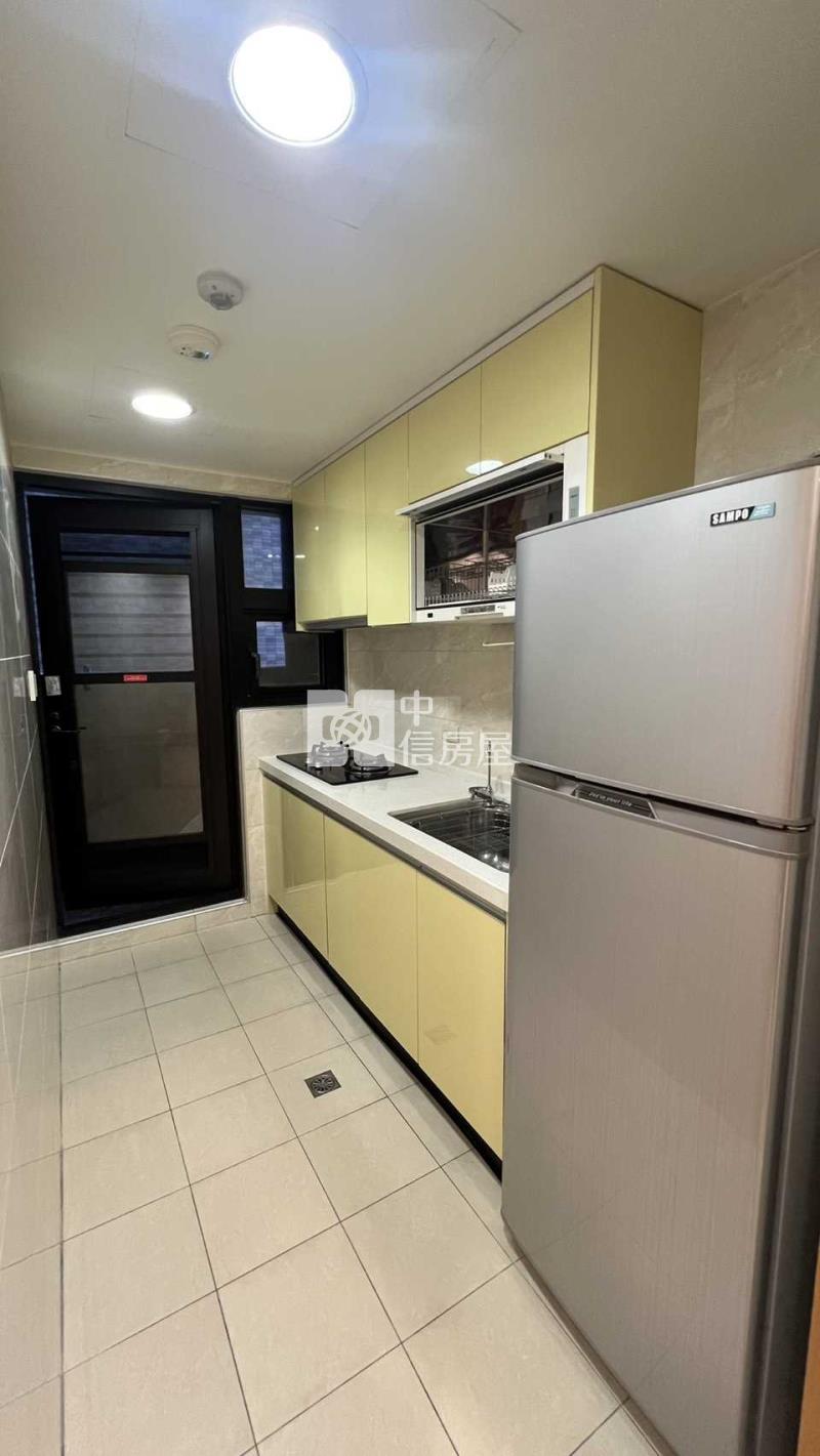 (專委)海華星鑽超美裝潢二房+車房屋室內格局與周邊環境