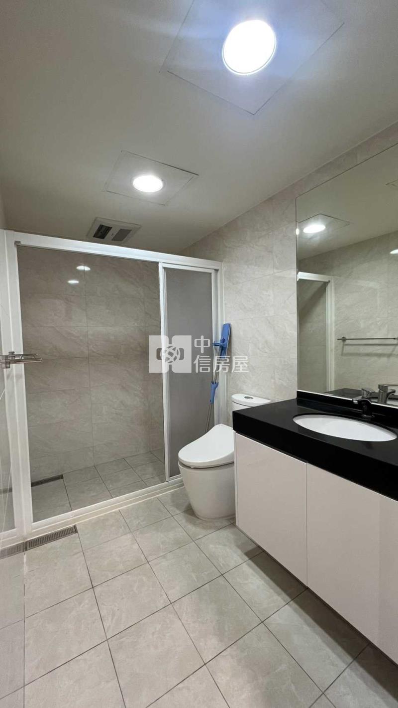 (專委)海華星鑽超美裝潢二房+車房屋室內格局與周邊環境