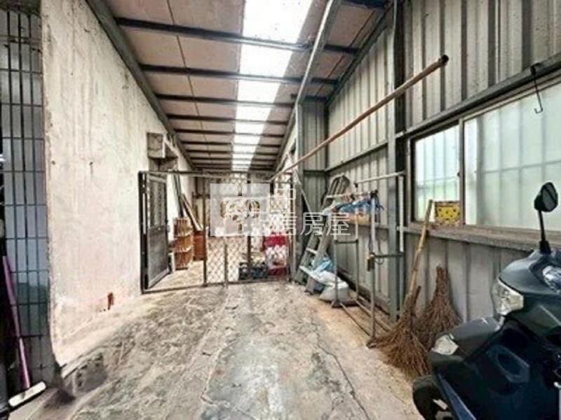 龍岡大地坪大面寬邊間透天(中信卓越團隊)房屋室內格局與周邊環境