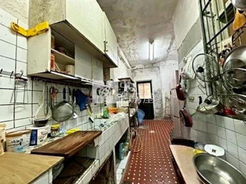 龍岡大地坪大面寬邊間透天(中信卓越團隊)房屋室內格局與周邊環境