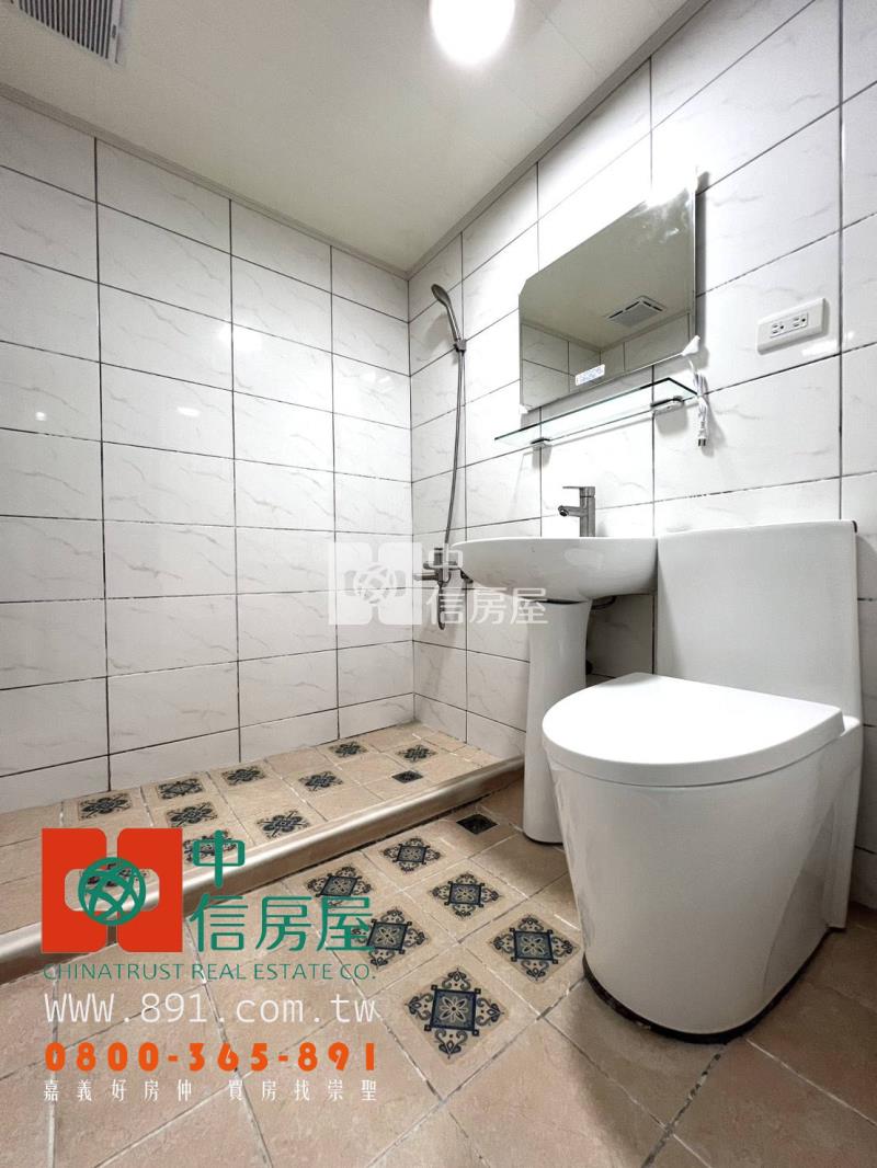 世賢圖書館旁車位3房房屋室內格局與周邊環境