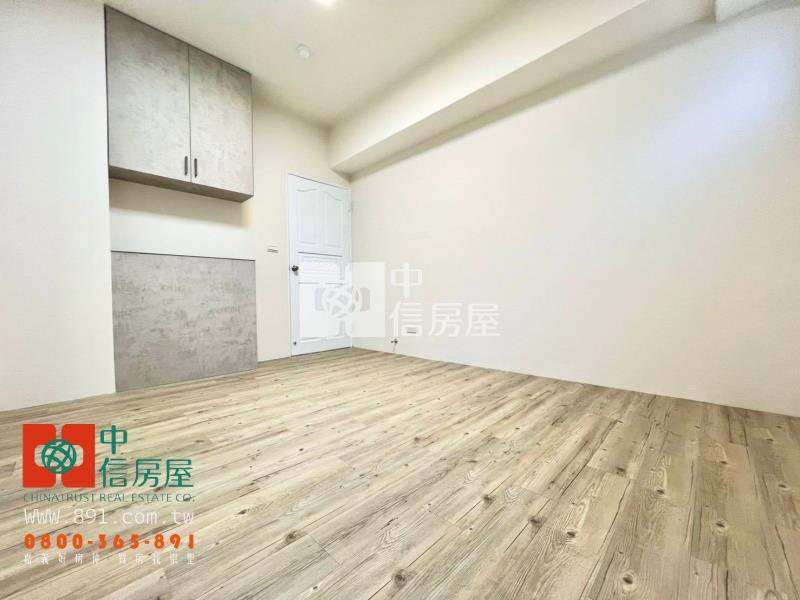 世賢圖書館旁車位3房房屋室內格局與周邊環境