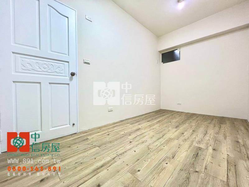 世賢圖書館旁車位3房房屋室內格局與周邊環境