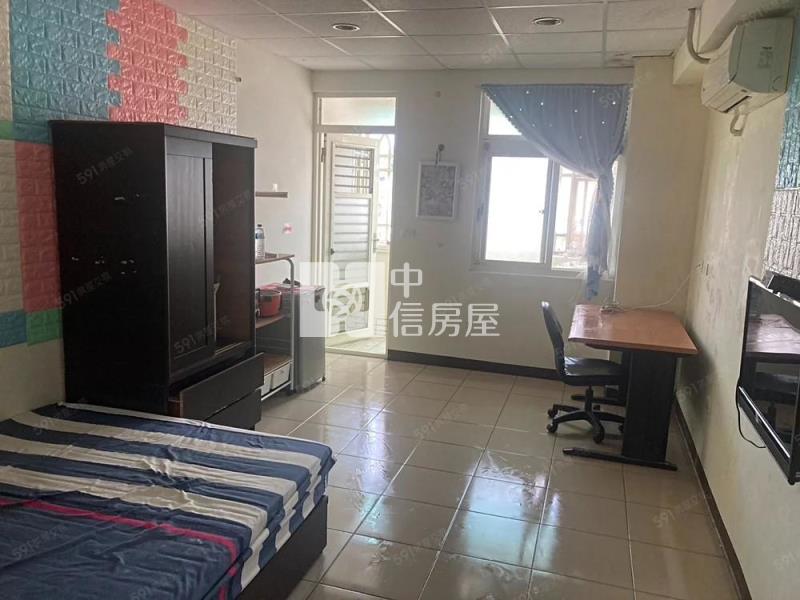 小巨蛋超值三大套房房屋室內格局與周邊環境