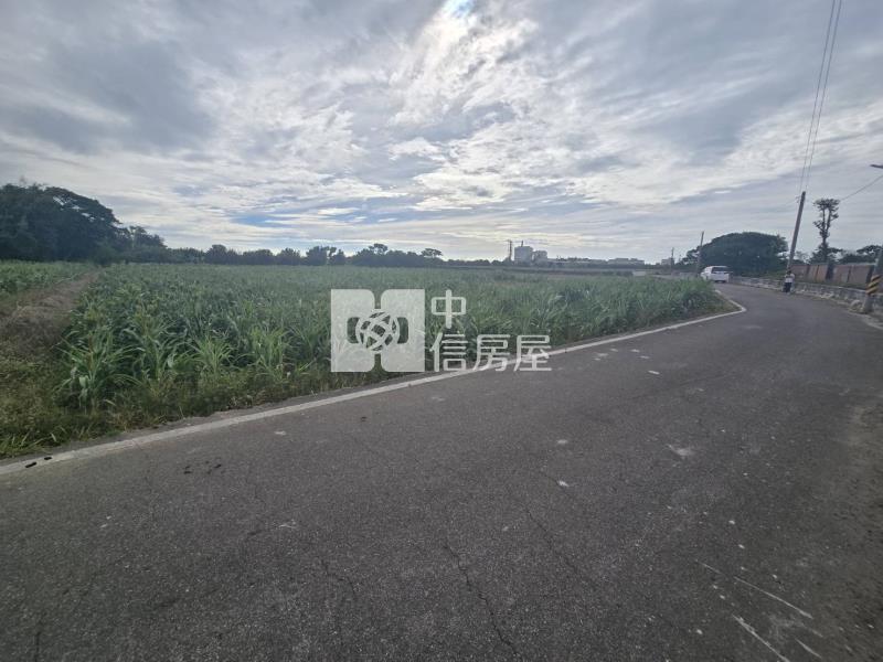 新屋高粱美農地房屋室內格局與周邊環境