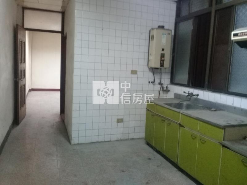 新街國小公寓3樓~近SOGO房屋室內格局與周邊環境