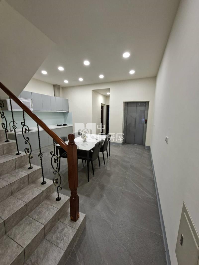 【安家】A21捷運站*全新整理電梯透天房屋室內格局與周邊環境