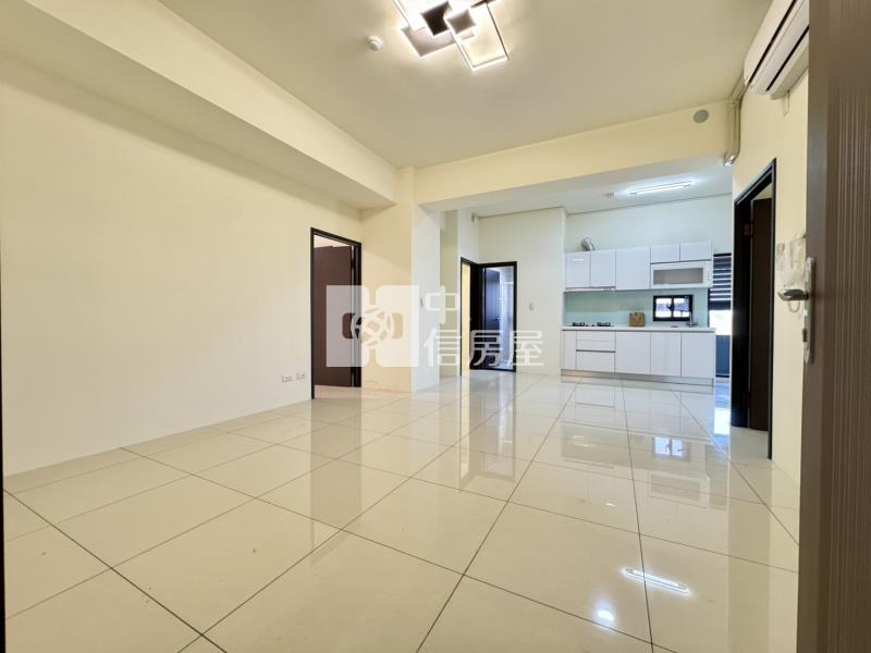 幸福中興三房平車房屋室內格局與周邊環境