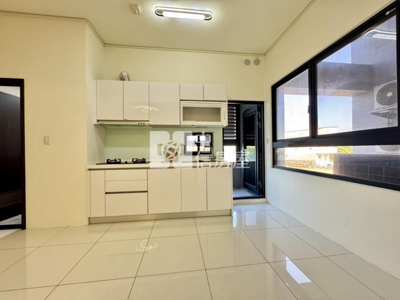 幸福中興三房平車房屋室內格局與周邊環境