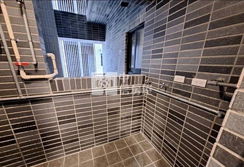 【神馬】草漯國小新2房車房屋室內格局與周邊環境