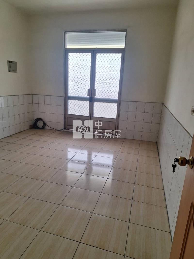 小港區金城路透天宅房屋室內格局與周邊環境