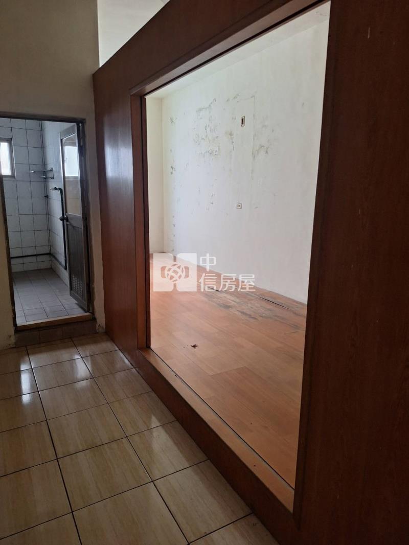 小港區金城路透天宅房屋室內格局與周邊環境