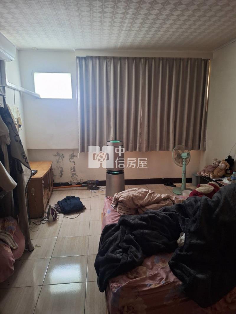 小港區金城路透天宅房屋室內格局與周邊環境