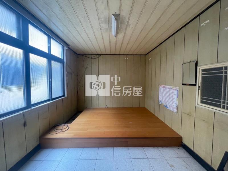 近南勢國小盎然透天房屋室內格局與周邊環境