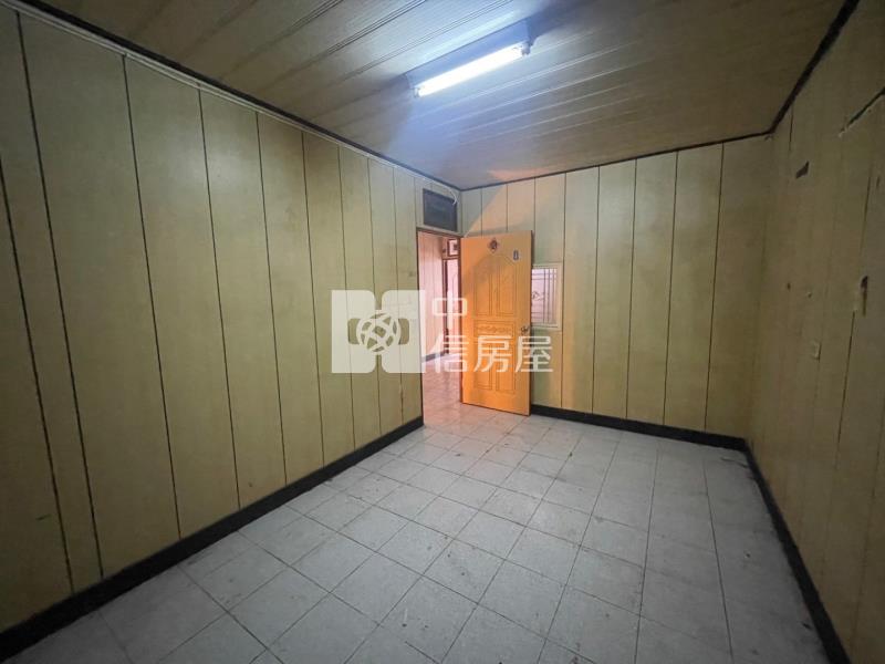 近南勢國小盎然透天房屋室內格局與周邊環境