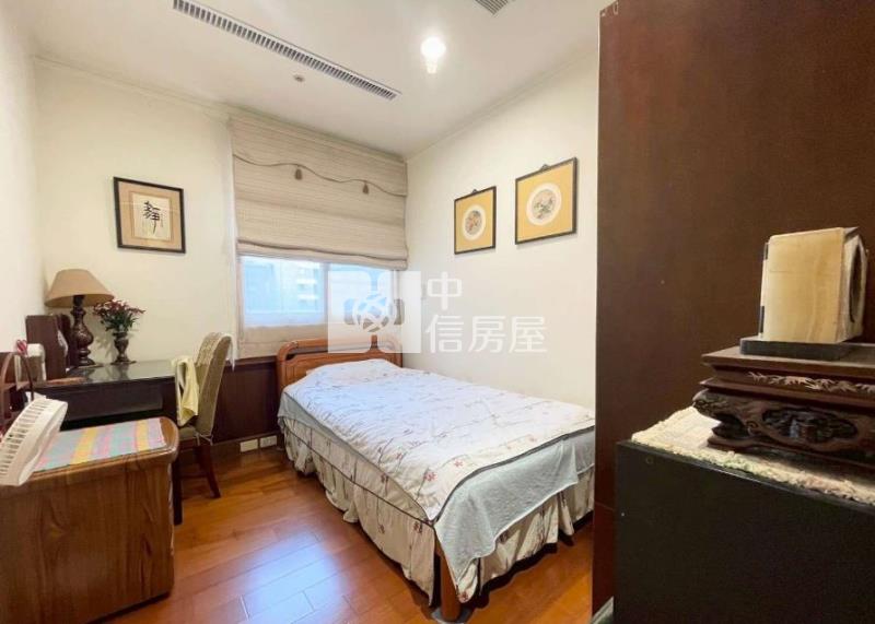 五期全友天池高樓四房平車視野戶房屋室內格局與周邊環境