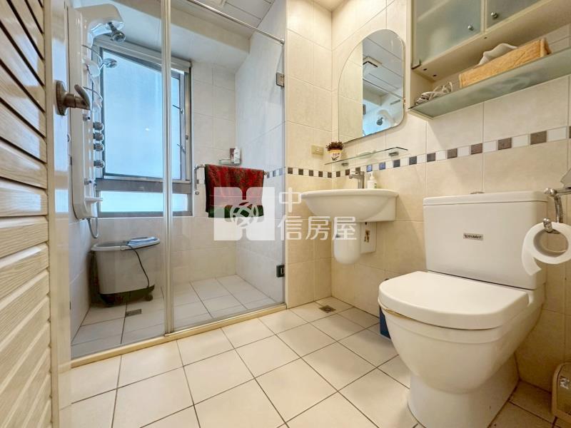 五期全友天池高樓四房平車視野戶房屋室內格局與周邊環境