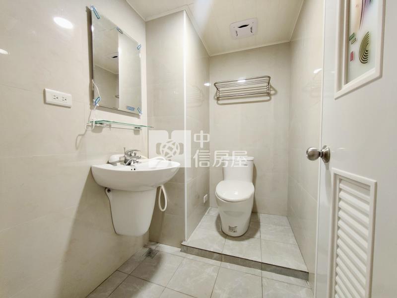 公園新第全新整理3房捷運宅房屋室內格局與周邊環境