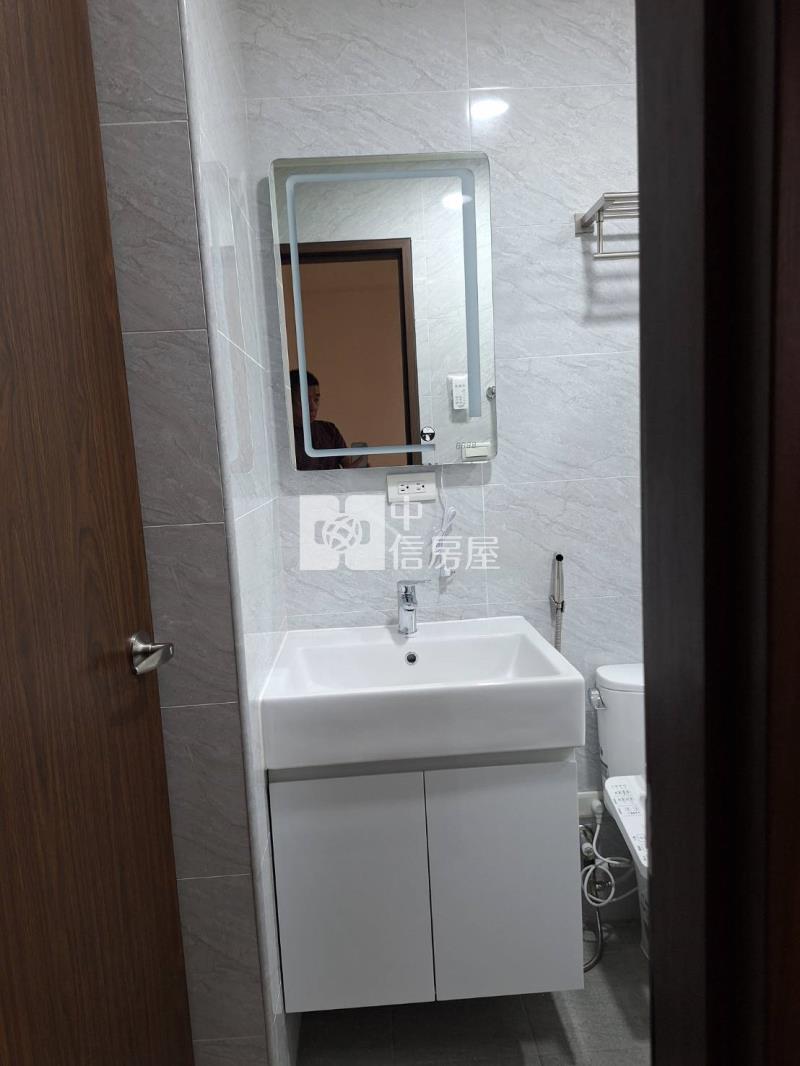 中壢後站三鐵共構全新兩房車房屋室內格局與周邊環境