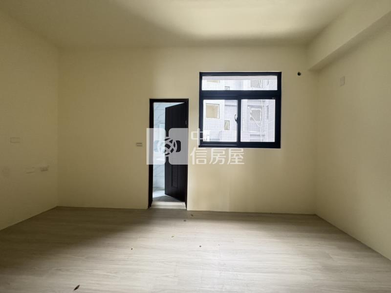 斗六全新車庫別墅房屋室內格局與周邊環境