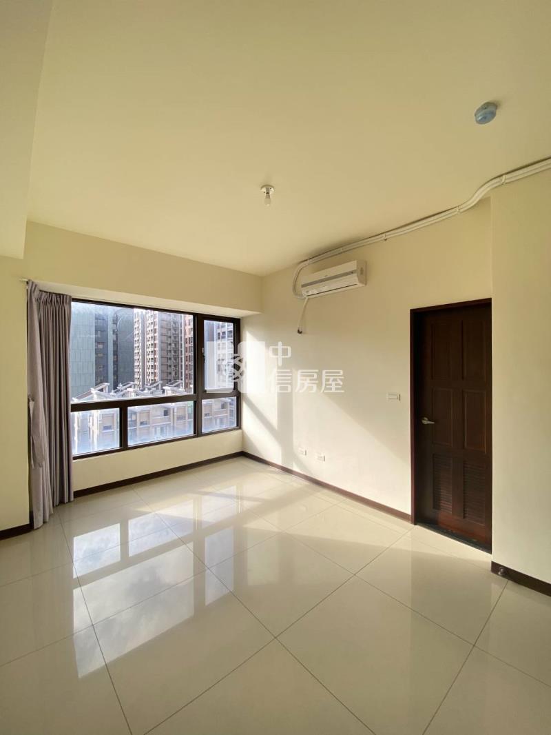 雲鼎2高樓層景觀戶房屋室內格局與周邊環境