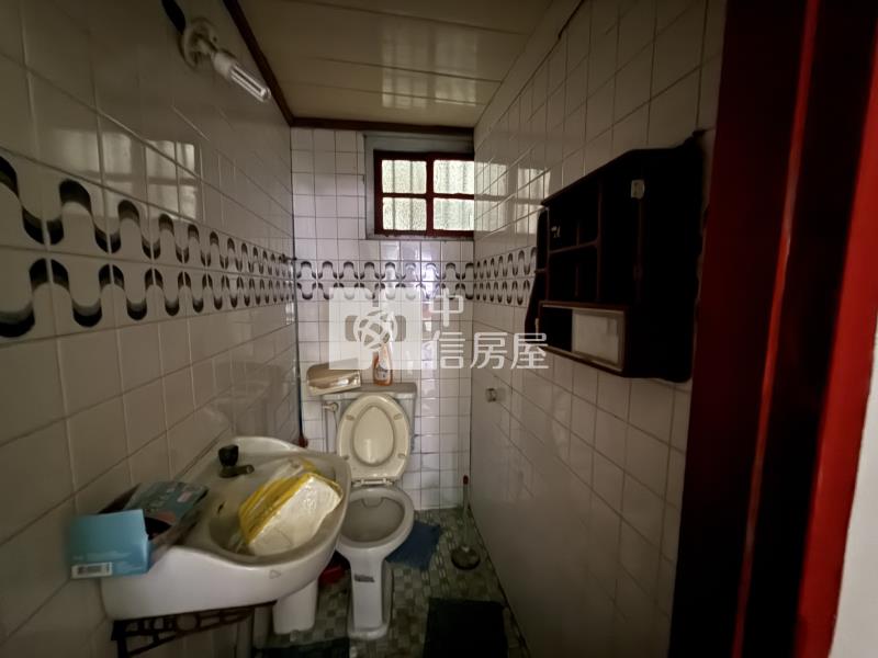 近龍岡圓環低總價透天房屋室內格局與周邊環境