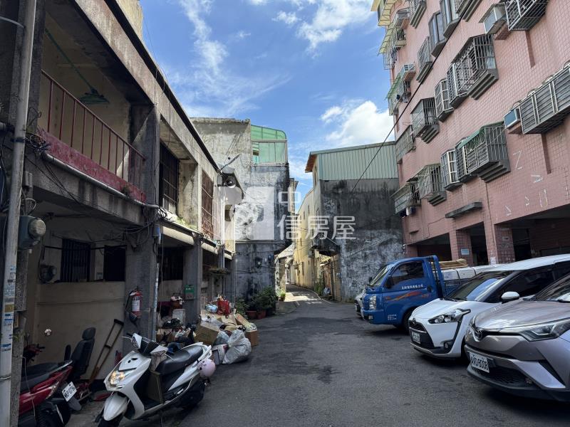 近龍岡圓環低總價透天房屋室內格局與周邊環境