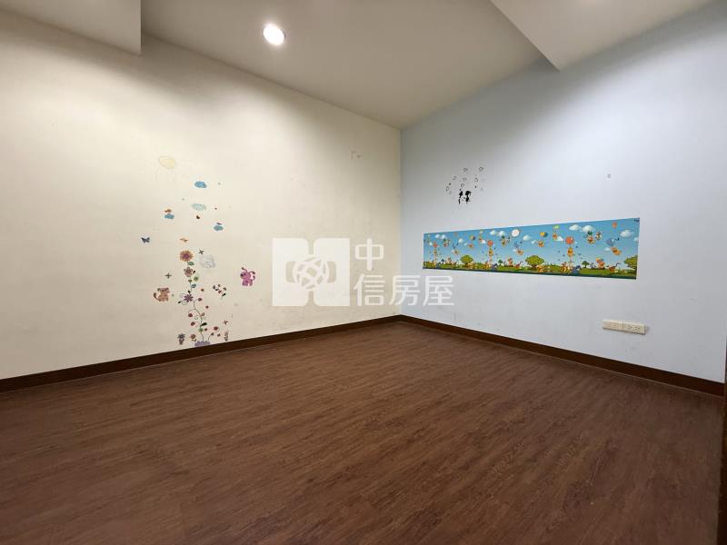 田中國小旁15米大面寬角間透店房屋室內格局與周邊環境