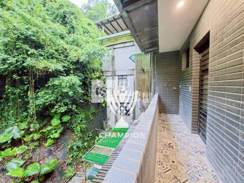 【冠軍】安樂路美妝非頂樓公寓房屋室內格局與周邊環境