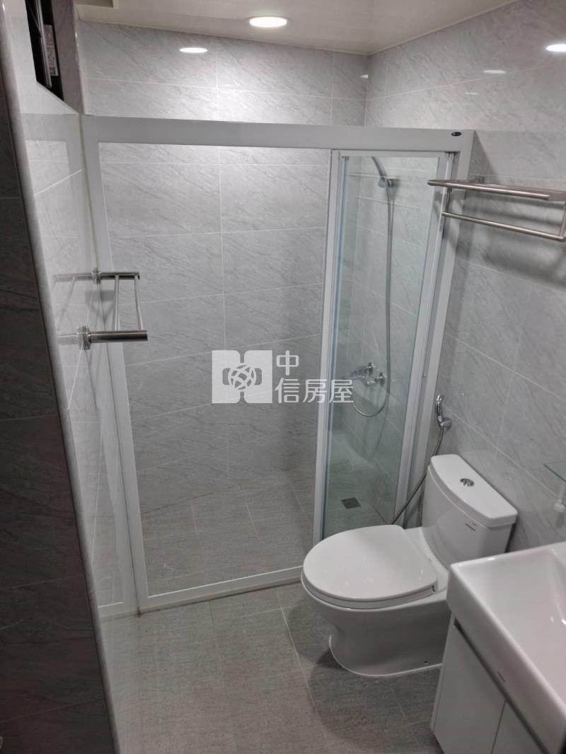 中壢後站三鐵共構全新雙套房房屋室內格局與周邊環境