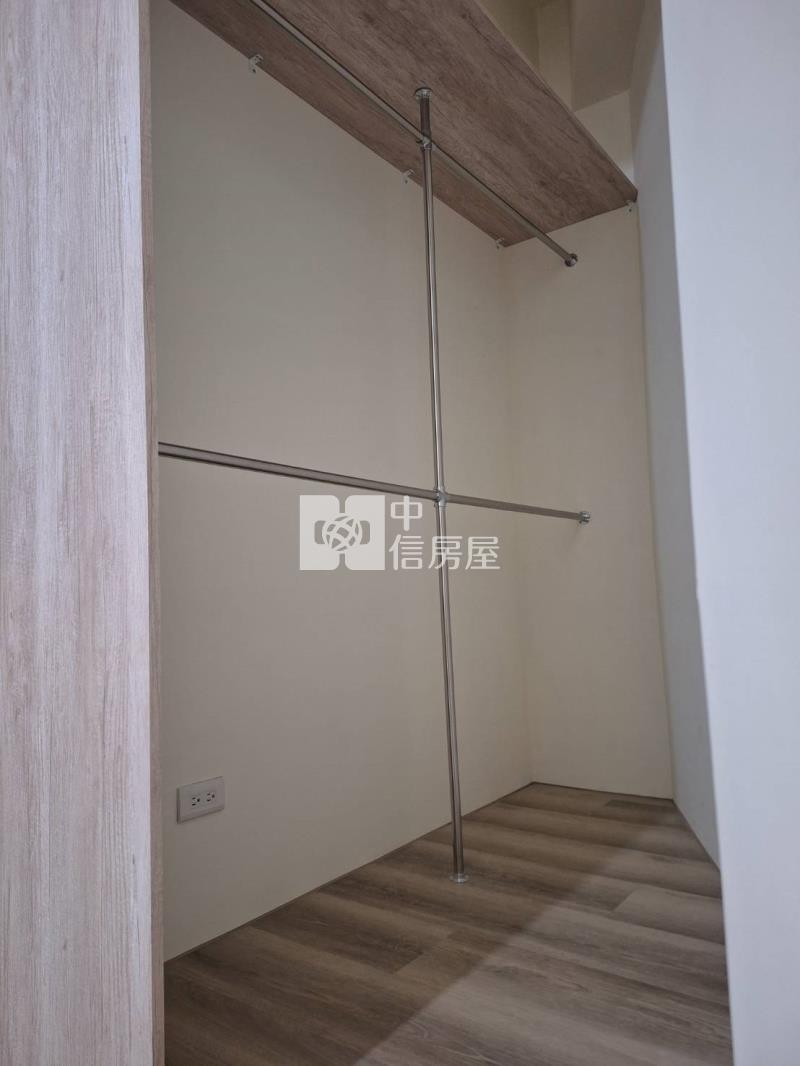 中壢後站三鐵共構全新雙套房房屋室內格局與周邊環境