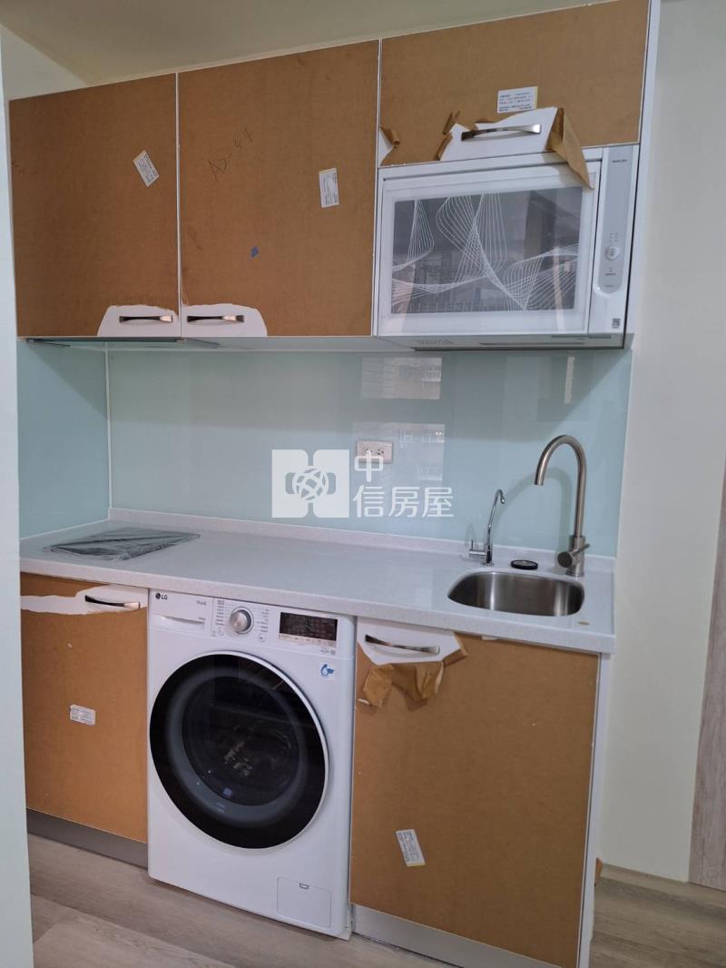 中壢後站三鐵共構全新雙套房房屋室內格局與周邊環境