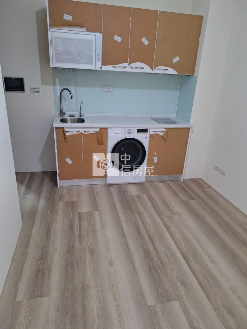 中壢後站三鐵共構全新雙套房房屋室內格局與周邊環境