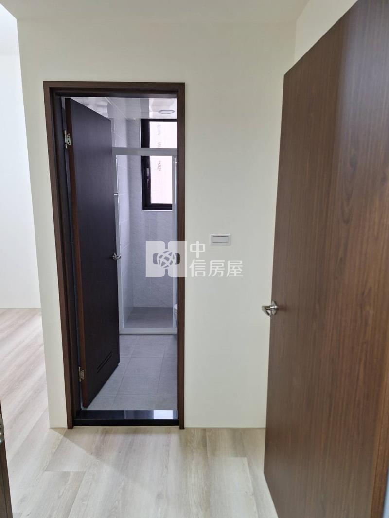 中壢後站三鐵共構全新雙套房房屋室內格局與周邊環境