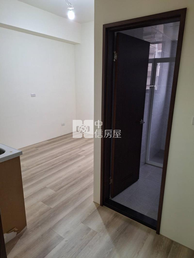 中壢後站三鐵共構全新雙套房房屋室內格局與周邊環境