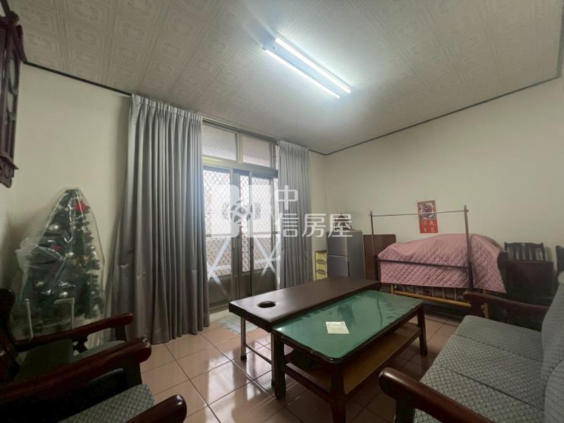 新光重劃區大地坪美透天房屋室內格局與周邊環境