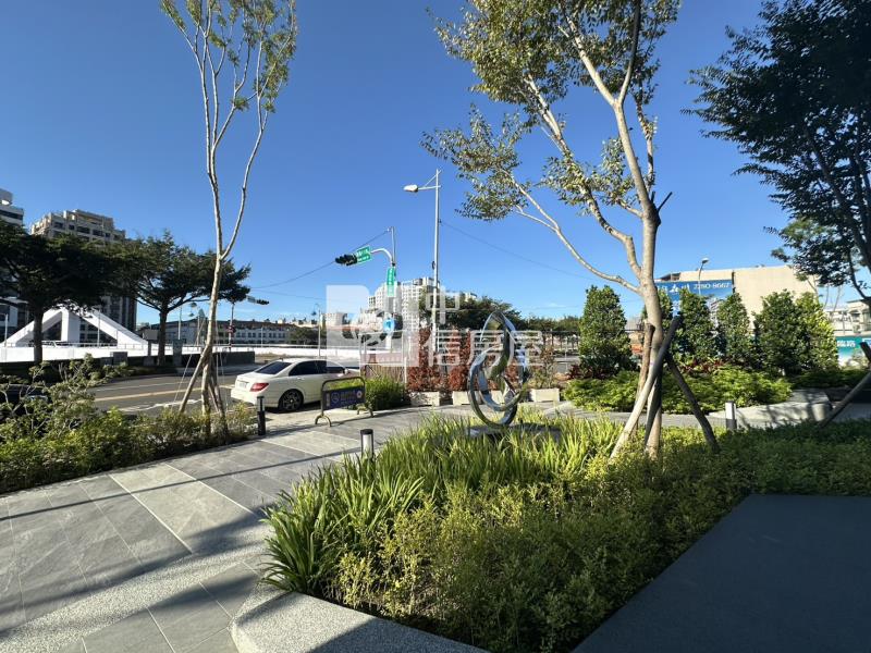 昌祐閱灣兩房溪景戶房屋室內格局與周邊環境