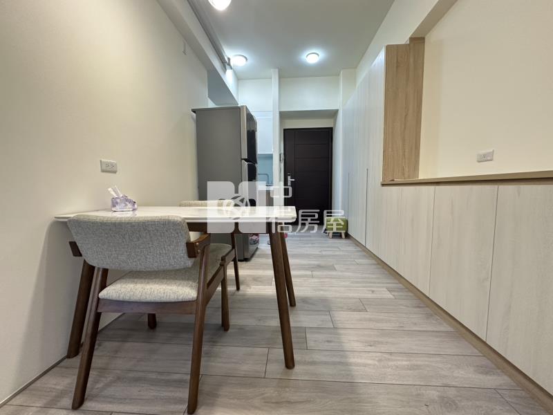 昌祐閱灣兩房溪景戶房屋室內格局與周邊環境