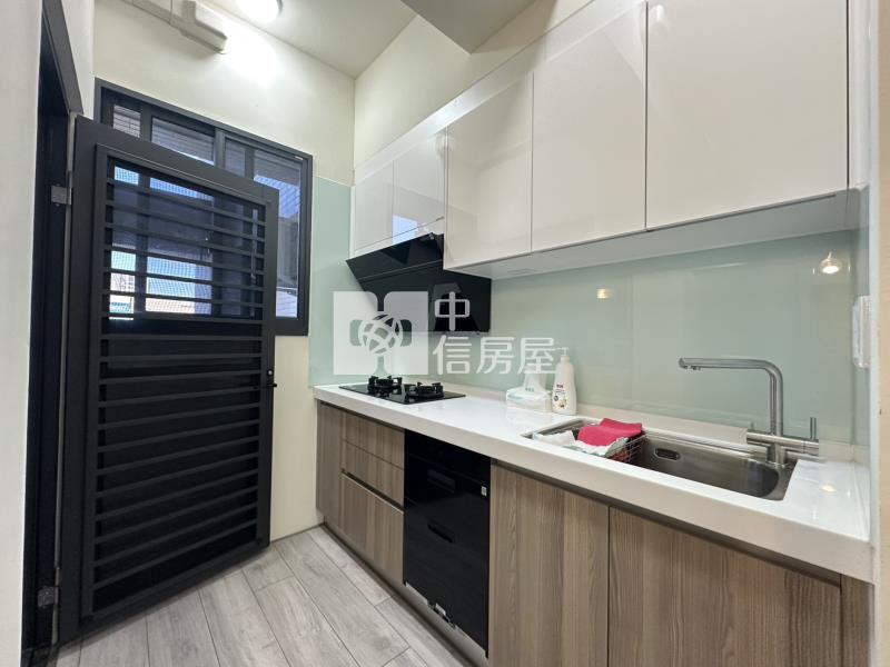 昌祐閱灣兩房溪景戶房屋室內格局與周邊環境