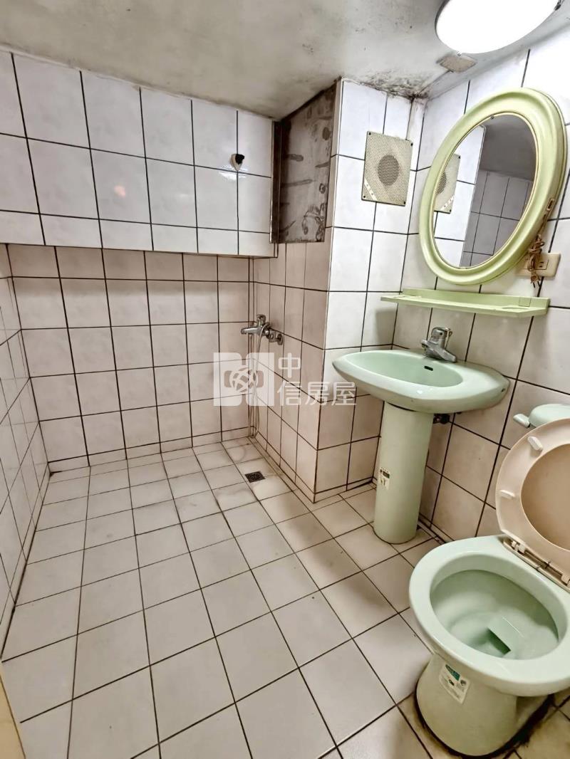 東安電梯3房房屋室內格局與周邊環境