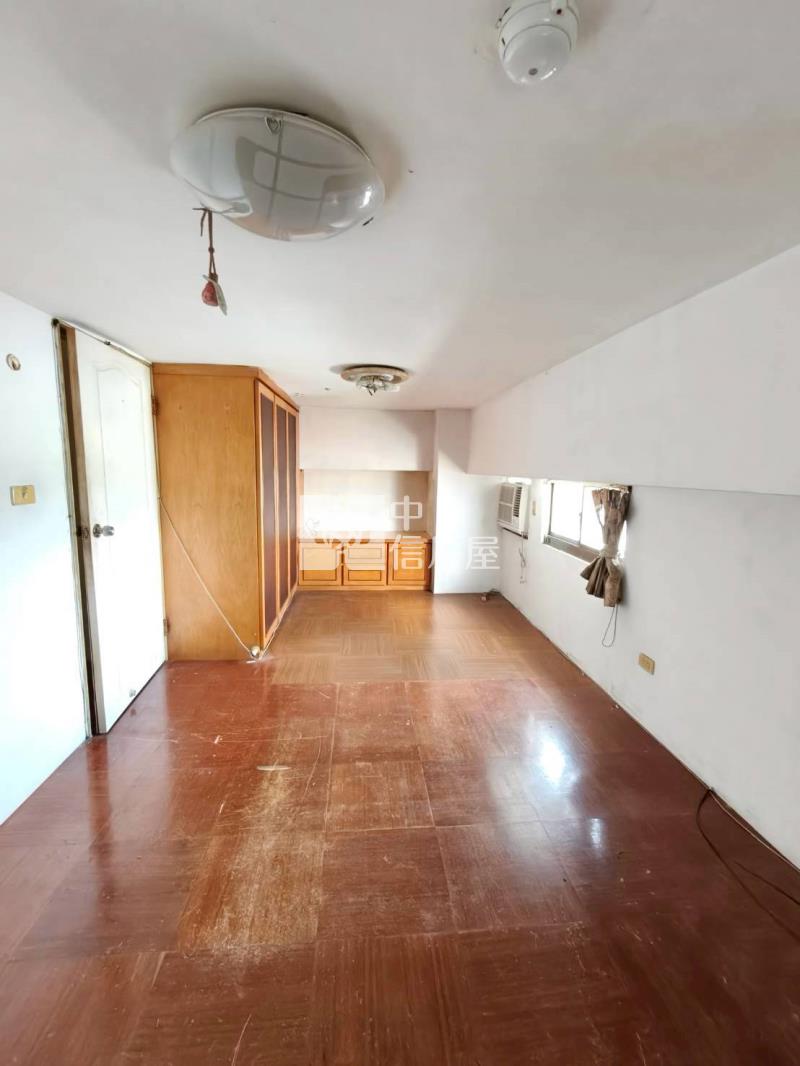 東安電梯3房房屋室內格局與周邊環境