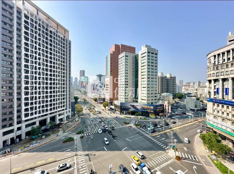 大通大美台灣大道205坪全新店霸房屋室內格局與周邊環境