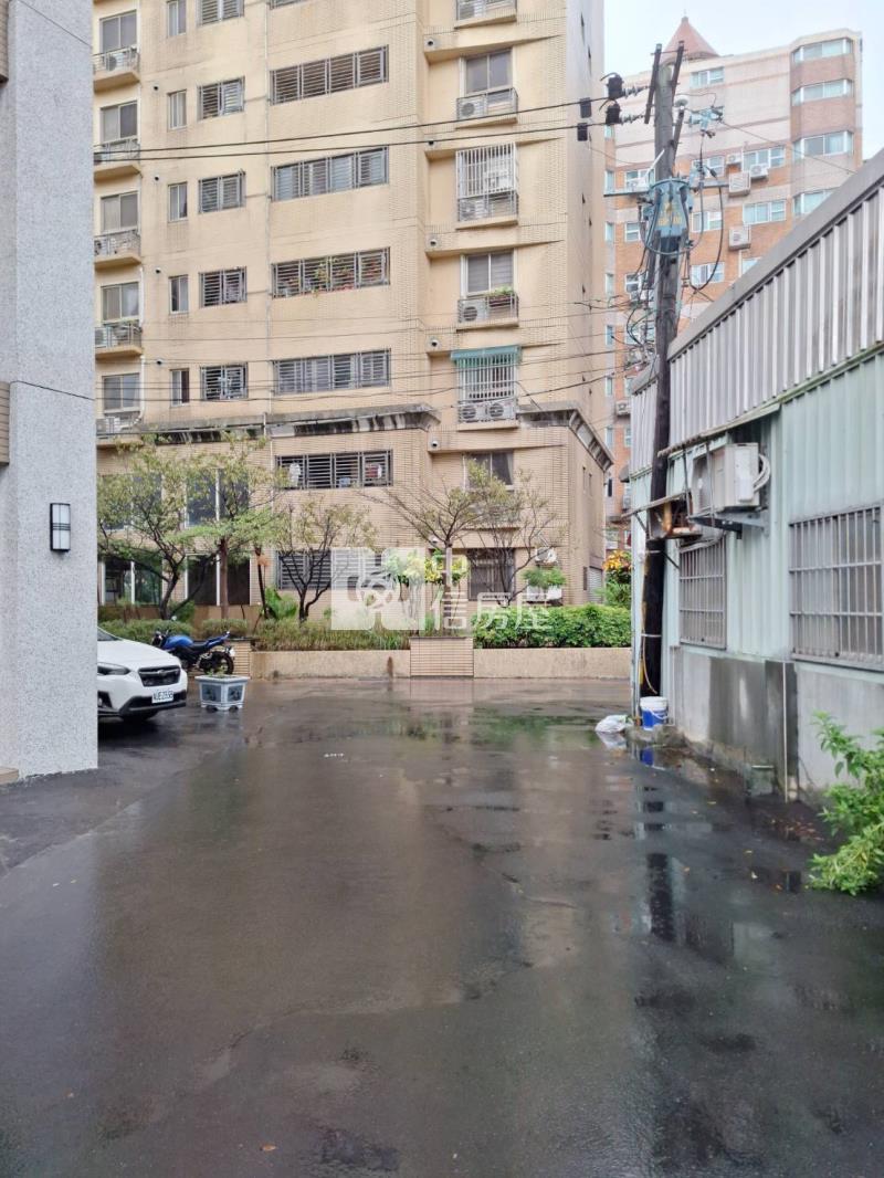 中壢後站三鐵共構全新兩房車房屋室內格局與周邊環境